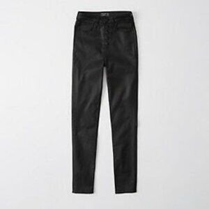A&F Curve Love High Rise Super Skinny Ankle Jeans in Black, Size 26S (2S)